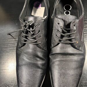 Calvin Klein Textured Black Oxfords